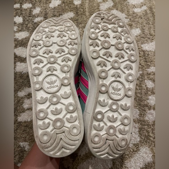 Adidas Women's Gazelle Aqua and Pink Sneakers Size 5 - Picture 8 of 9